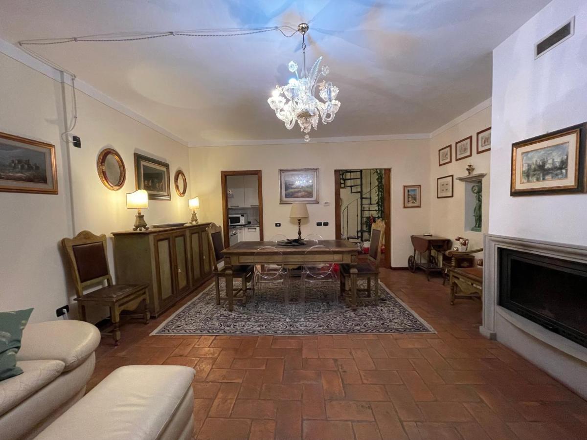 Апартаменты Borgo Di Piero Сансеполькро Экстерьер фото